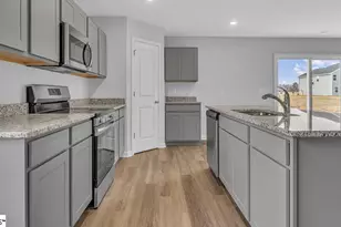 250 Green Pasture Rd, Fountain Inn, SC 29644 - Photo 8