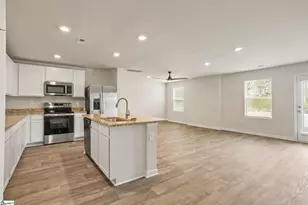 217 Green Pasture Rd, Fountain Inn, SC 29644 - Photo 4