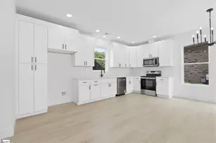 433 Ambiance Ct, Spartanburg, SC 29301 - Photo 6