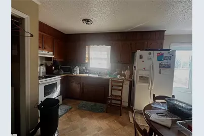 3035 Kelsey Creek Road, Spartanburg, SC 29302 - Photo 4