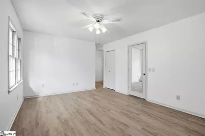 41 Summercreek Drive, Spartanburg, SC 29307 - Photo 16