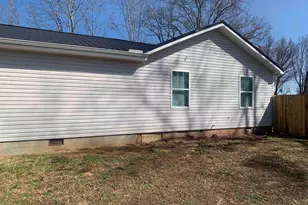 2910 Chambers Rd, Anderson, SC 29626 - Photo 44