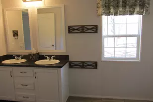3236 Burnt Mill Creek Rd, Laurens, SC 29360 - Photo 12