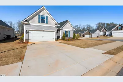 502 Clairbrook Court, Greer, SC 29651 - Photo 4