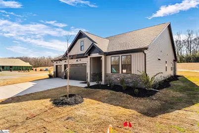 100 Saratoga Oaks Street, Williamston, SC 29697 - Photo 2