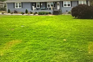 502 Rampey St, Easley, SC 29640 - Photo 2