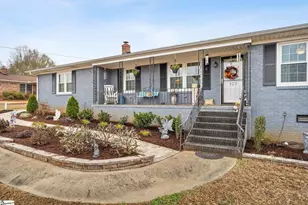 502 Rampey St, Easley, SC 29640 - Photo 4