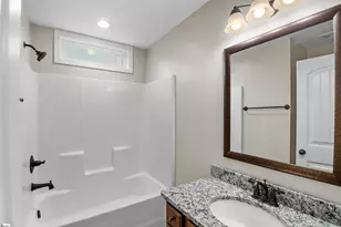 211 Daybreak Ct, Wellford, SC 29385 - Photo 22