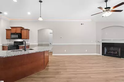 211 Daybreak Court, Wellford, SC 29385 - Photo 8