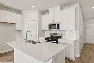 122 Arrow Ct, Greer, SC 29651 - Photo 8