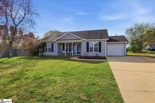 2 Petal Ct, Simpsonville, SC 29681 - Photo 2