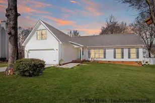 4 Flagstone Ct, Simpsonville, SC 29681 - Photo 1