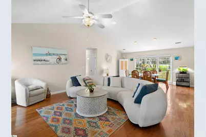 4 Flagstone Court, Simpsonville, SC 29681 - Photo 2