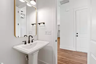 107 Halowell Ln, Travelers Rest, SC 29690 - Photo 8