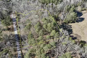 122/124 Lollis Rd, Greenwood, SC 29649 - Photo 1