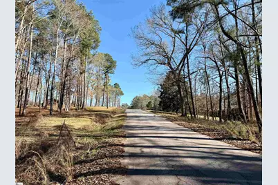 122/124 Lollis Road, Greenwood, SC 29649 - Photo 4