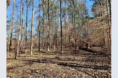 122/124 Lollis Road, Greenwood, SC 29649 - Photo 2