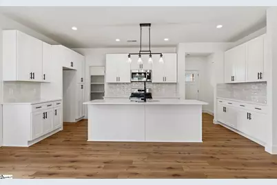 211 Endless Drive, Greer, SC 29651 - Photo 4