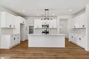 211 Endless Dr, Greer, SC 29651 - Photo 4