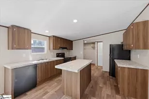 113 Loveland Dr, Williamston, SC 29697 - Photo 8