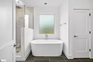 625 Sullens Rd, Campobello, SC 29322 - Photo 6