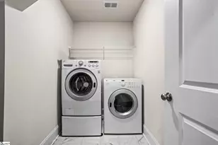 318 Carriage Hl Dr, Easley, SC 29642 - Photo 16