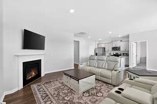 938 Pineland Dr, Woodruff, SC 29388 - Photo 16