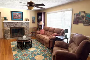 323 Workman Ave, Woodruff, SC 29388 - Photo 4