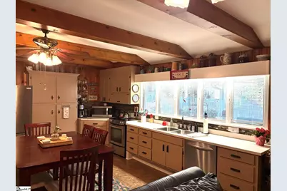 323 Workman Avenue, Woodruff, SC 29388 - Photo 14