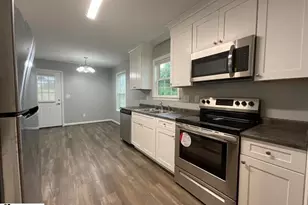 19 Sidney Wilson Ct., Simpsonville, SC 29681 - Photo 4