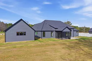 1165 Goodjoin Rd, Campobello, SC 29322 - Photo 42