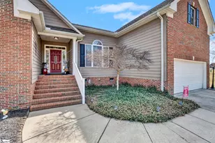 5 Laurelcrest Ln, Travelers Rest, SC 29690 - Photo 4