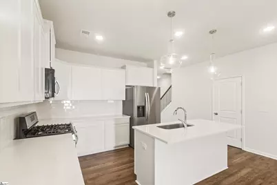 1009 Skidaway Drive, Spartanburg, SC 29303 - Photo 8