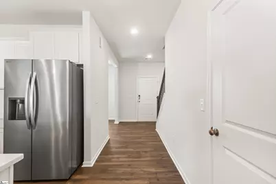1009 Skidaway Drive, Spartanburg, SC 29303 - Photo 6