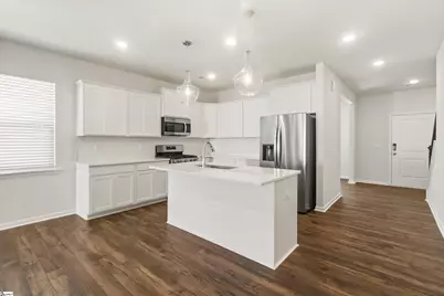 1009 Skidaway Drive, Spartanburg, SC 29303 - Photo 10