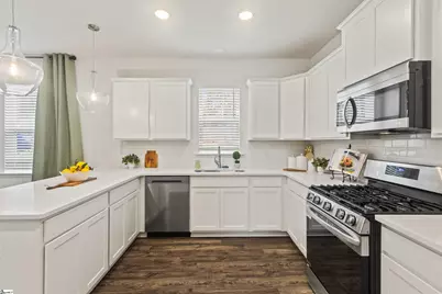 1017 Skidaway Drive, Spartanburg, SC 29303 - Photo 8