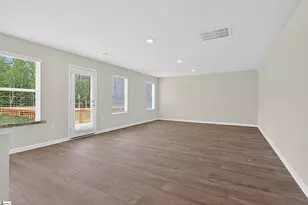 101 Spg Knl Wy, Fountain Inn, SC 29644 - Photo 8