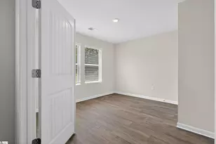 101 Spg Knl Wy, Fountain Inn, SC 29644 - Photo 4