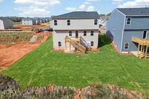 105 Spg Knl Wy, Fountain Inn, SC 29644 - Photo 2