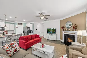 607 Raleighwood Ln, Simpsonville, SC 29681 - Photo 8