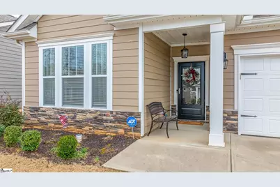 607 Raleighwood Lane, Simpsonville, SC 29681 - Photo 2