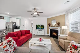 607 Raleighwood Ln, Simpsonville, SC 29681 - Photo 6