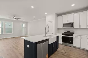 220 Lake Greenwood Blvd, Greenwood, SC 29649 - Photo 12