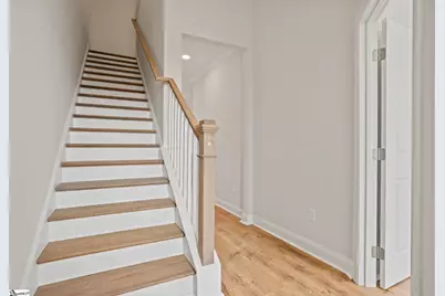 224 Lake Greenwood Boulevard, Greenwood, SC 29649 - Photo 2