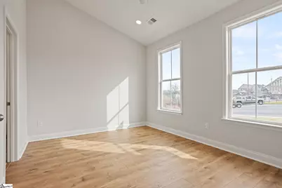 224 Lake Greenwood Boulevard, Greenwood, SC 29649 - Photo 4