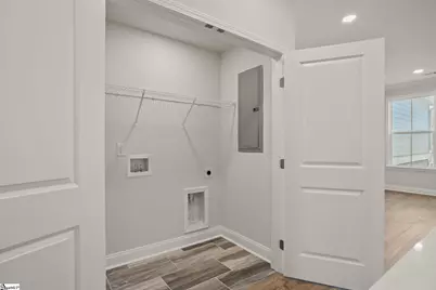 226 Lake Greenwood Boulevard, Greenwood, SC 29649 - Photo 14