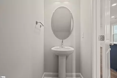 226 Lake Greenwood Boulevard, Greenwood, SC 29649 - Photo 8