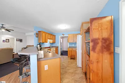 2883 N Highway 101, Greer, SC 29651 - Photo 8