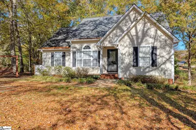 921 Hollyhock Court, Boiling Springs, SC 29316 - Photo 2