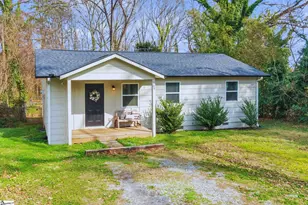 105 Westmoreland St, Spartanburg, SC 29301 - Photo 2